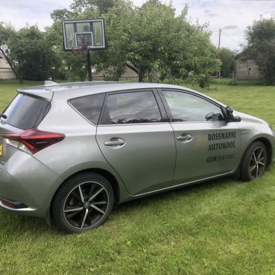 Toyotaauris 1024 2
